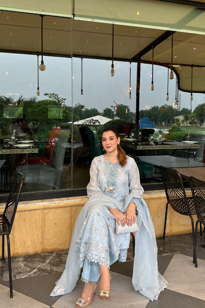 FROSTED SKY| TWILIGHT SOIREE | RJS PRET