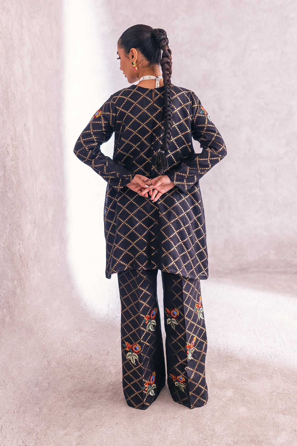 ONYX | LEENA |RJ'S PRET