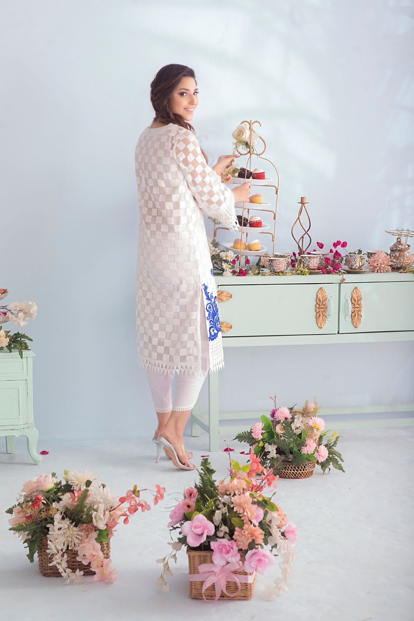 FLORENCE (WHITE & COBALT BLUE) | CARNIVAL | RJ’S PRET