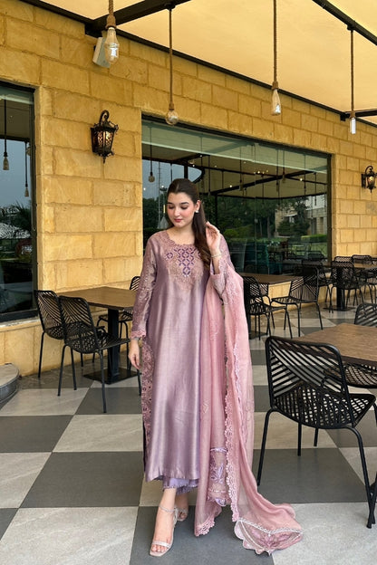 MYSTIC MAUVE | TWILIGHT SOIREE | RJS PRET