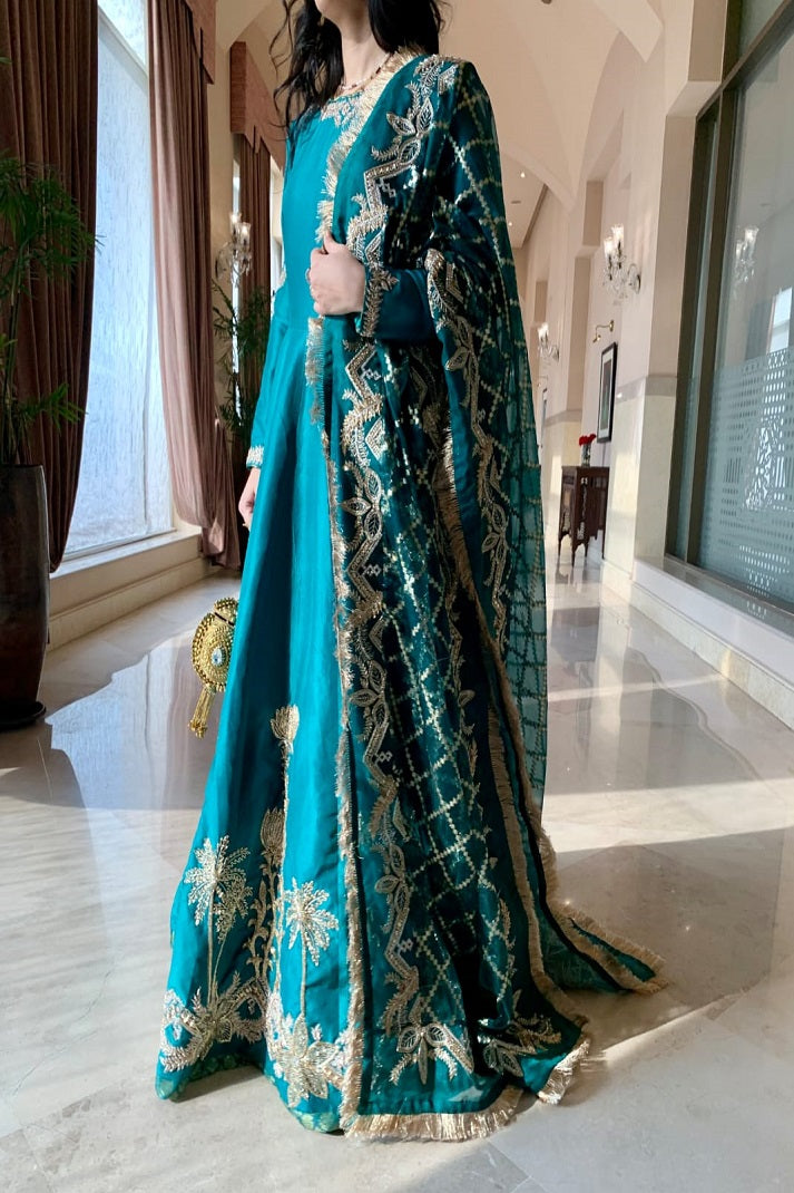 THE EMERALD STORY | RJ'S PRET