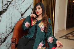 EMERALD GREEN SILK GOWN |CHANTELLE | RJ'S PRET