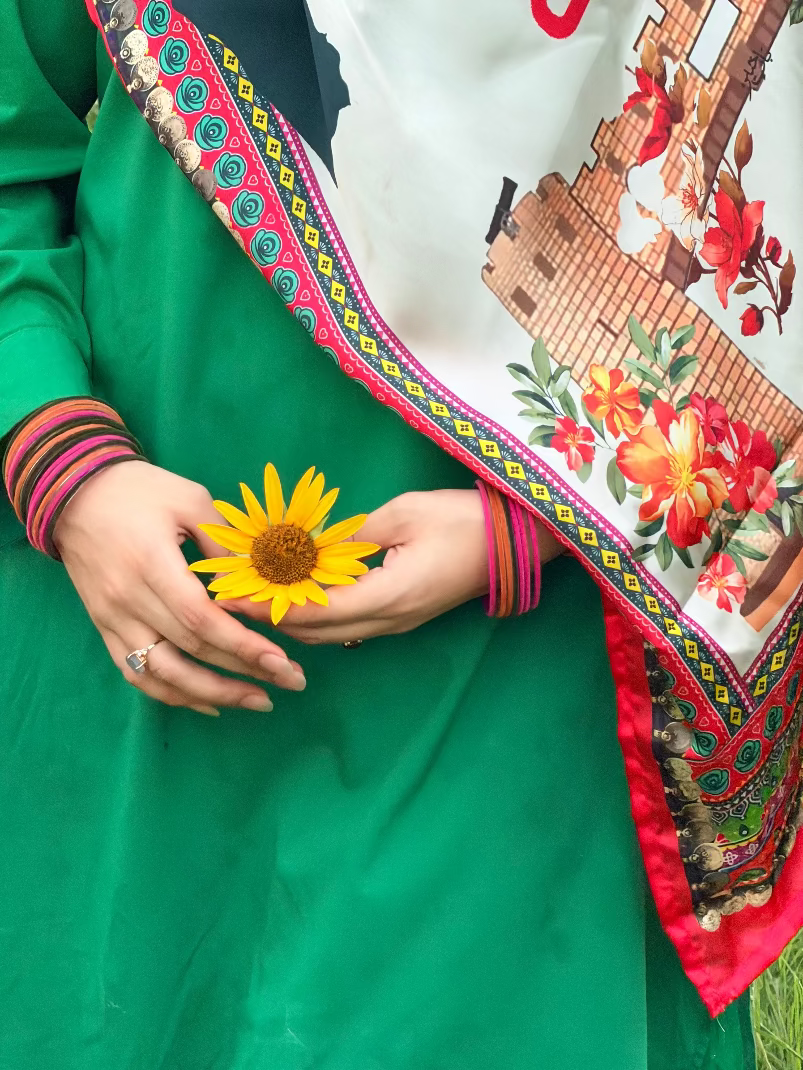 Peshawar Heritage Stole | RJ’S PRET