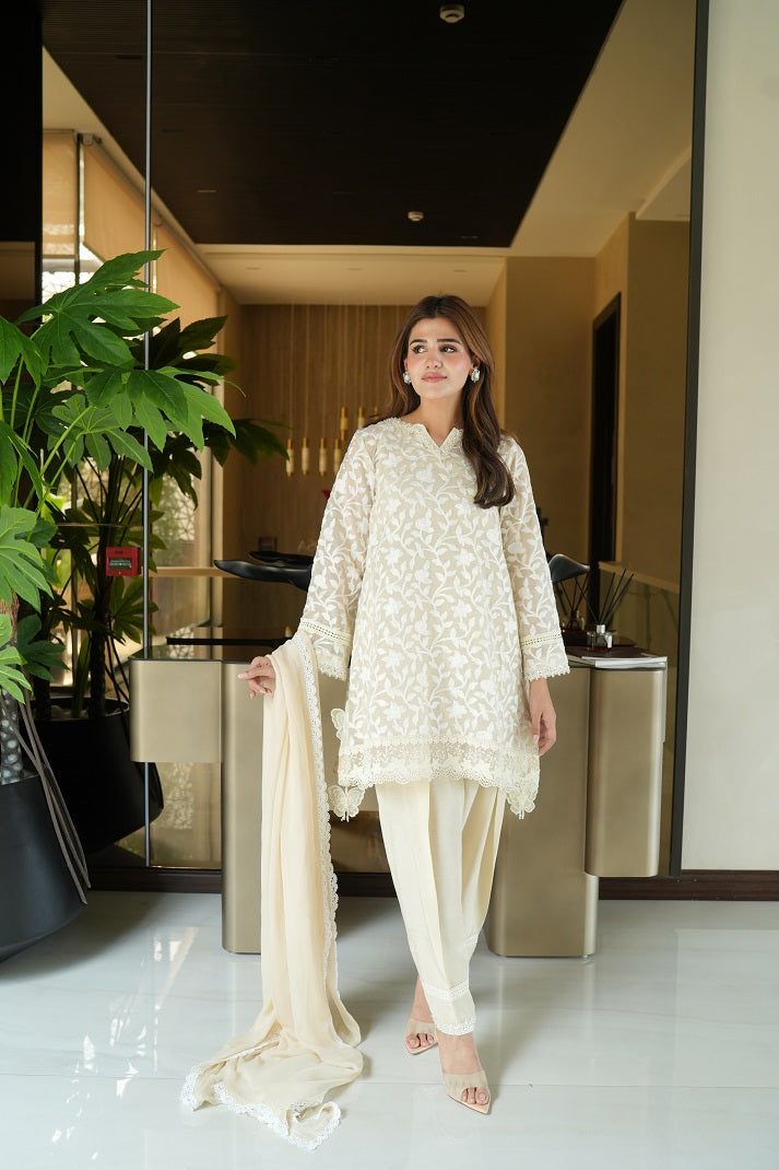BEIGE BREEZE| SILK & SPICE | RJ’S PRET